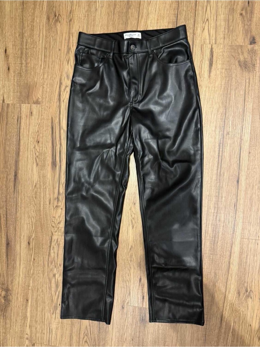 Abercrombie & fitch High Rise 90s Relaxed Vegan Leather Pant